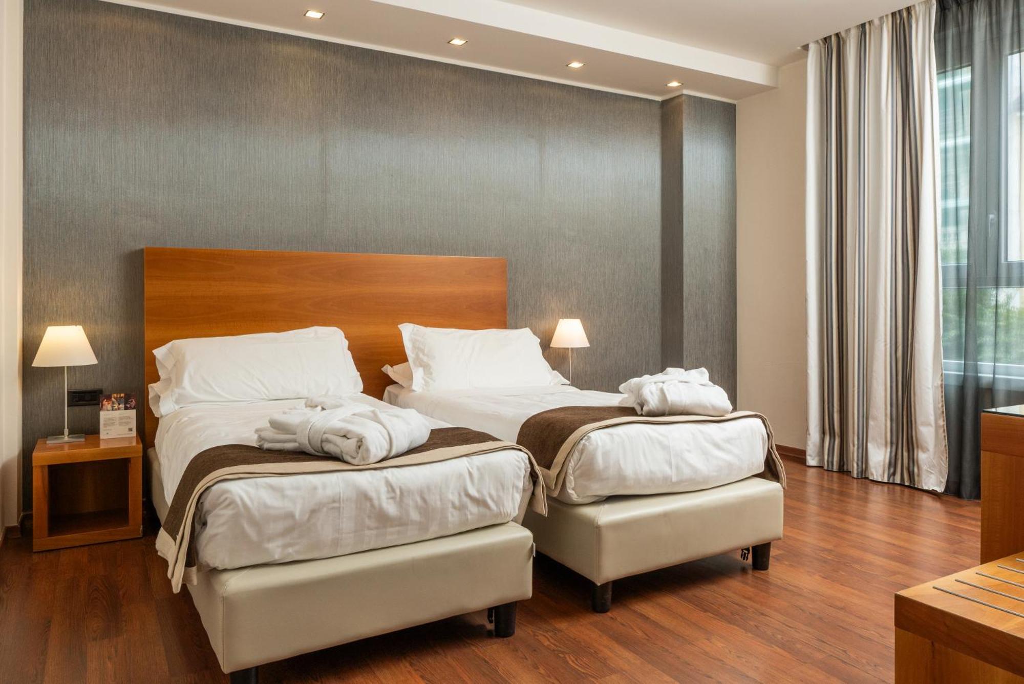 Hotel Royal Falcone Monza Dış mekan fotoğraf